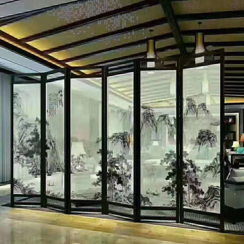 探索夾絲玻璃：美學(xué)與功能的完美結(jié)合