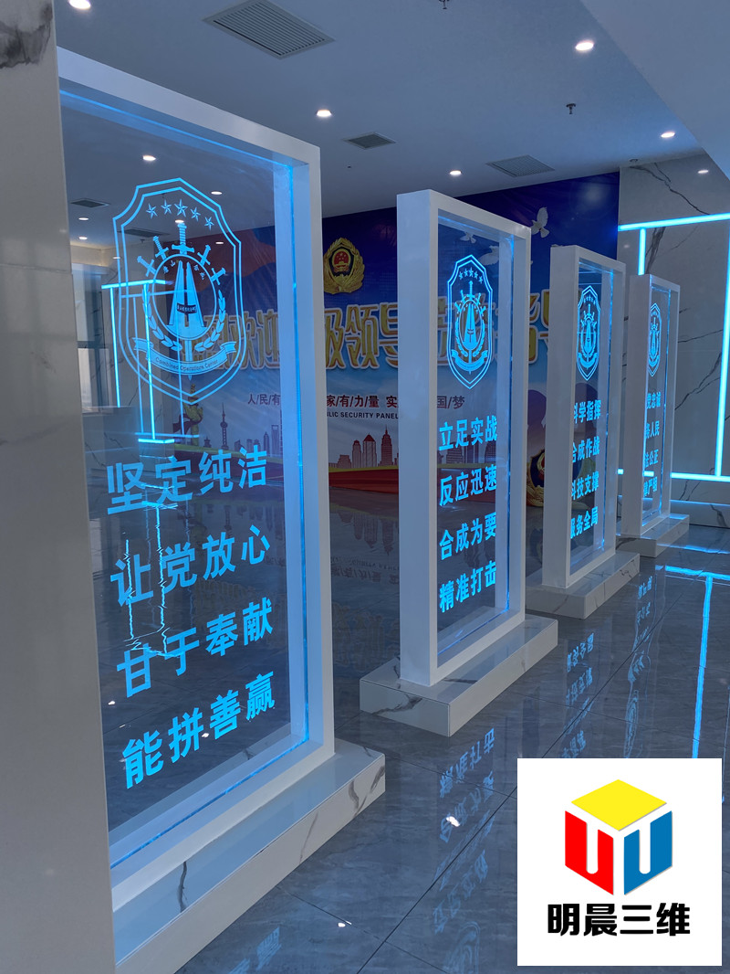雕刻時(shí)光:探索激光內(nèi)雕玻璃的創(chuàng)意靈感